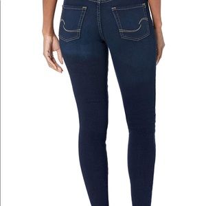 Levi Signature jeggings